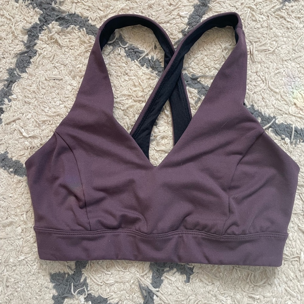Manduka sports bra size small